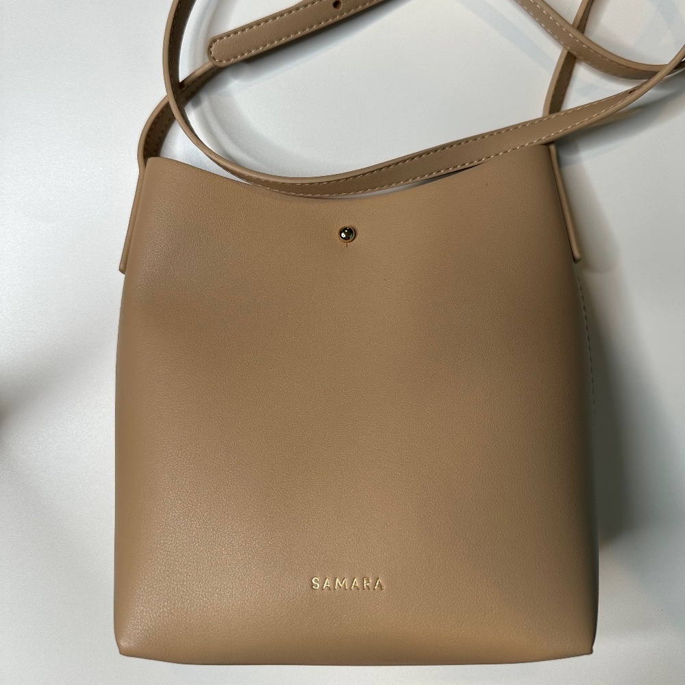 Sumara Medium Shoulder Bag
